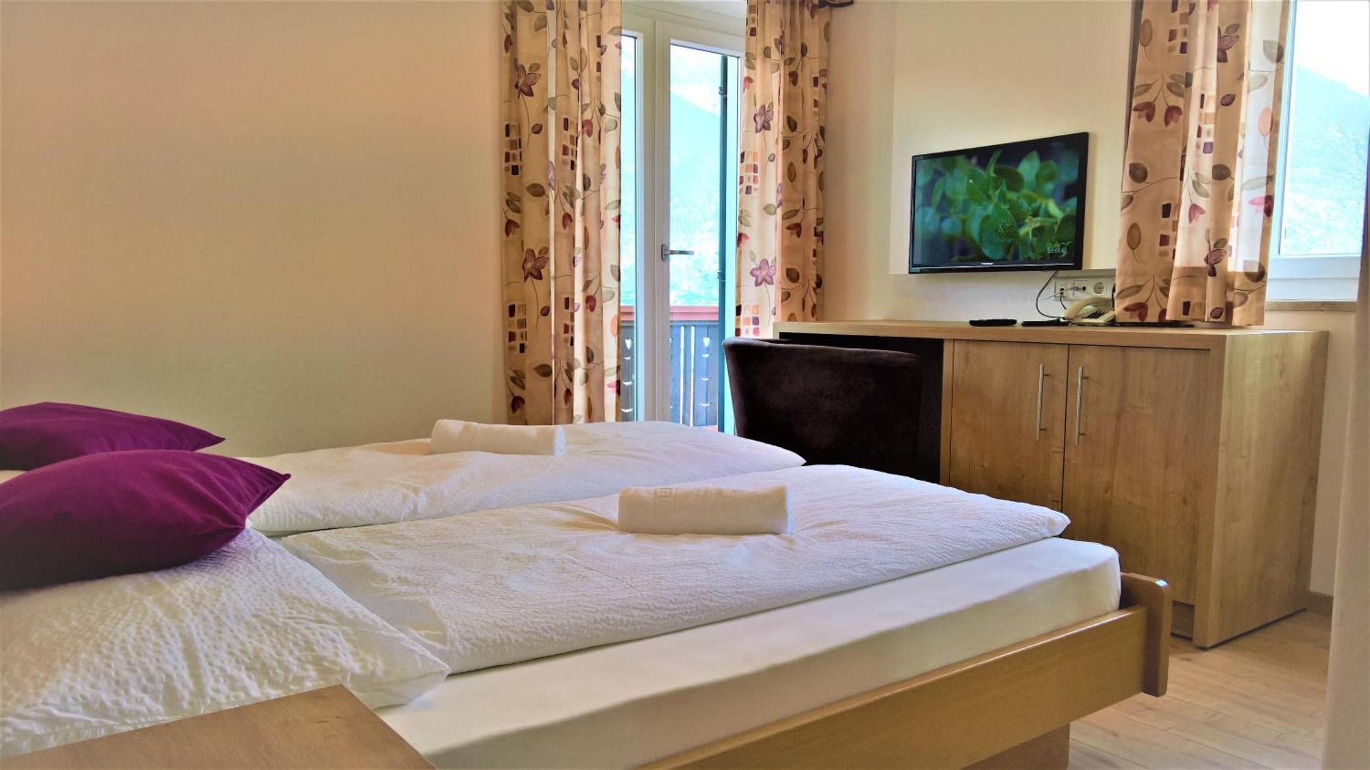 Morter Hotel Krone מראה חיצוני תמונה